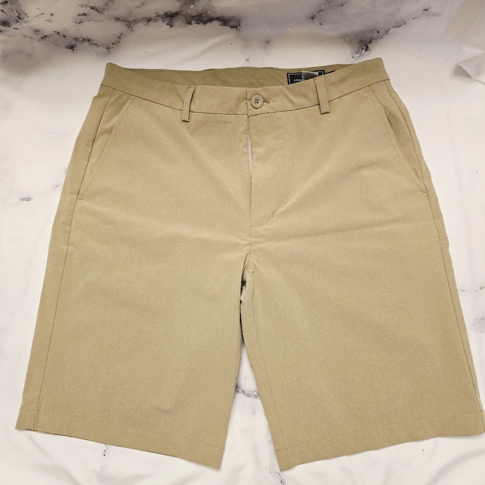 EUC Vineyard Vines Performance Breaker Shorts 10" Inseam in Khaki Brown Tan